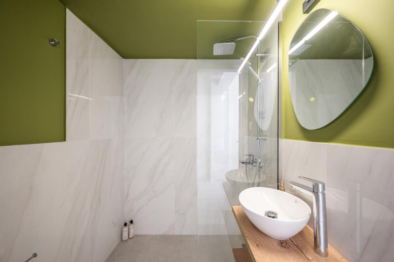 Senaon Urban Living Agape Apartment Heraklion  Bagian luar foto